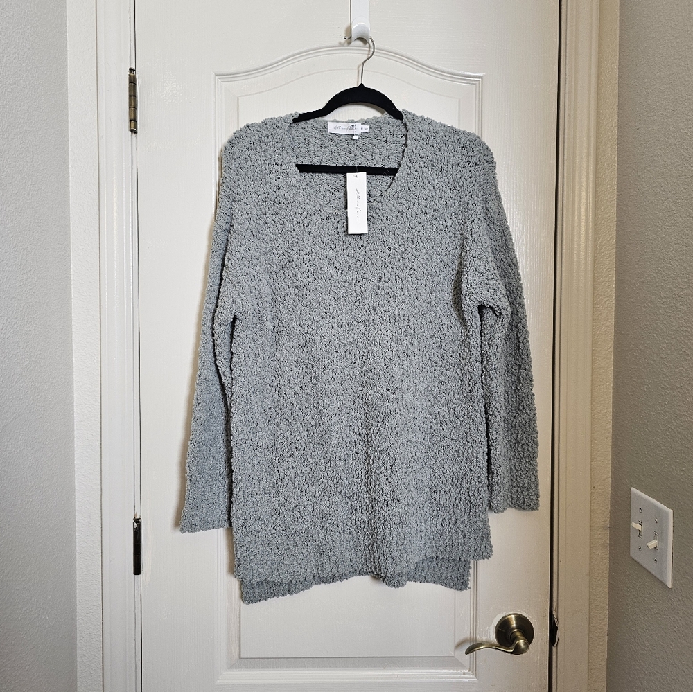 NWT All in Favor Popcorn Knit Sweater sz M